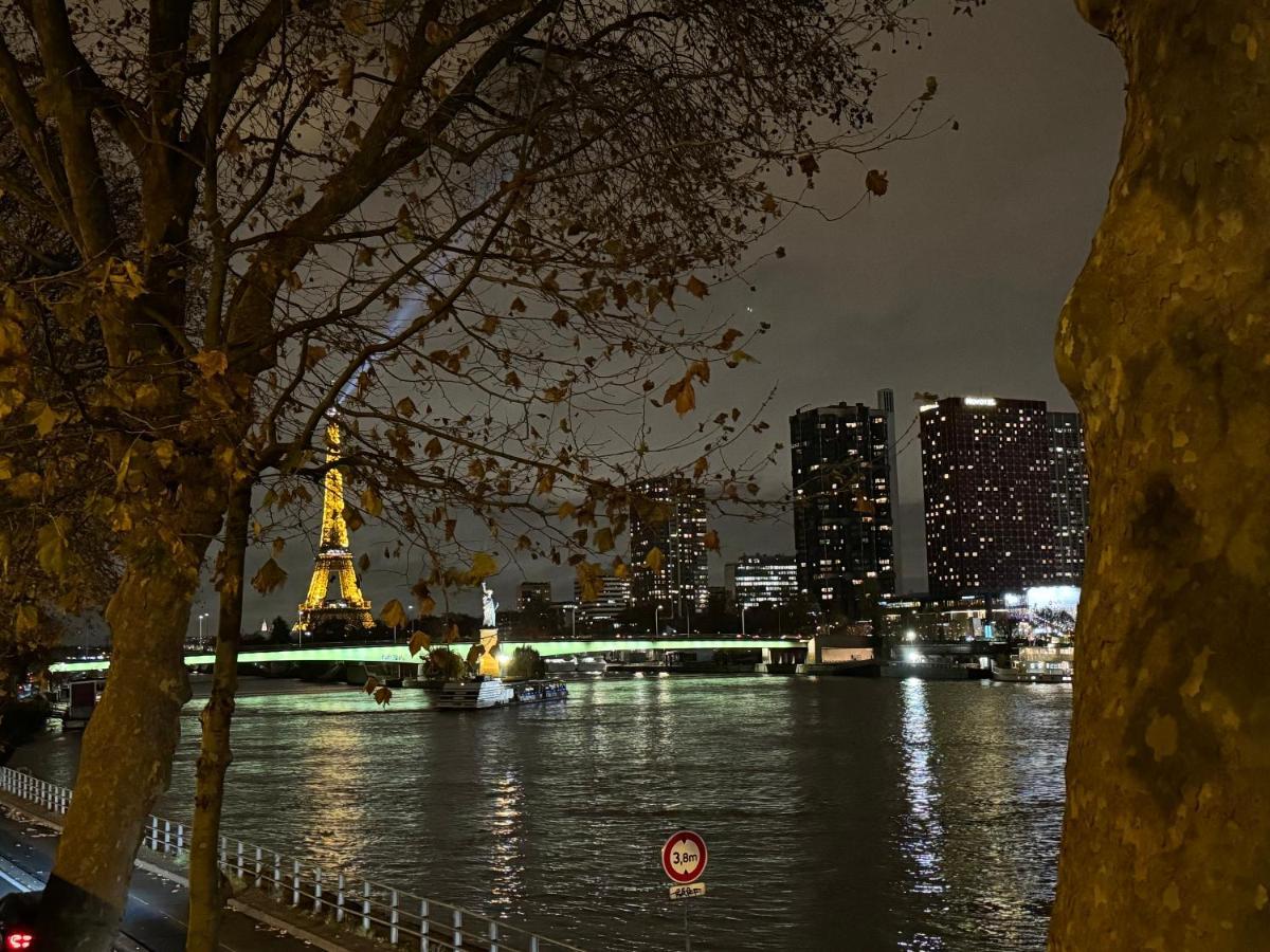 Appartement Vue Tour Eiffel Paris 16 Eme Eksteriør billede
